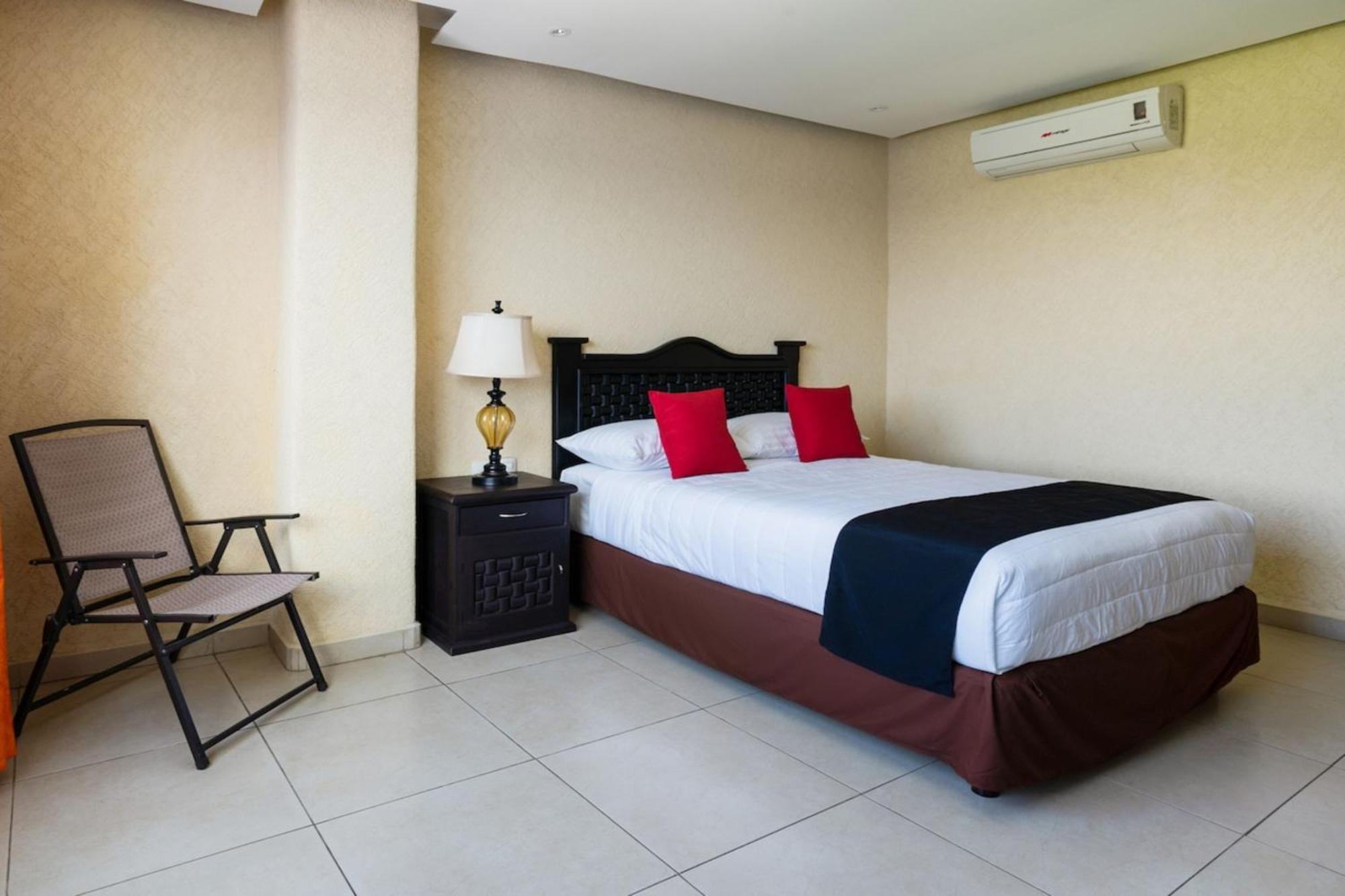 Capital O Hotel Los Caracoles, Acapulco Extérieur photo