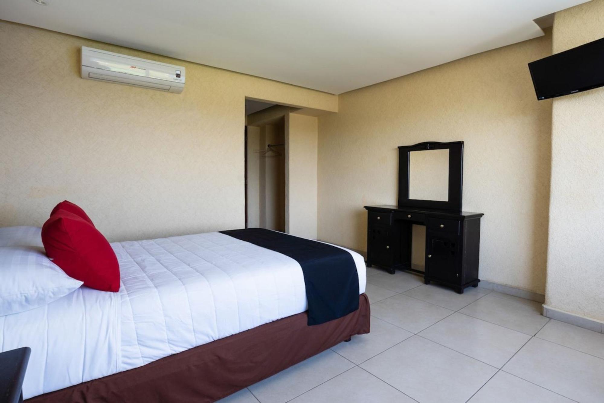 Capital O Hotel Los Caracoles, Acapulco Extérieur photo